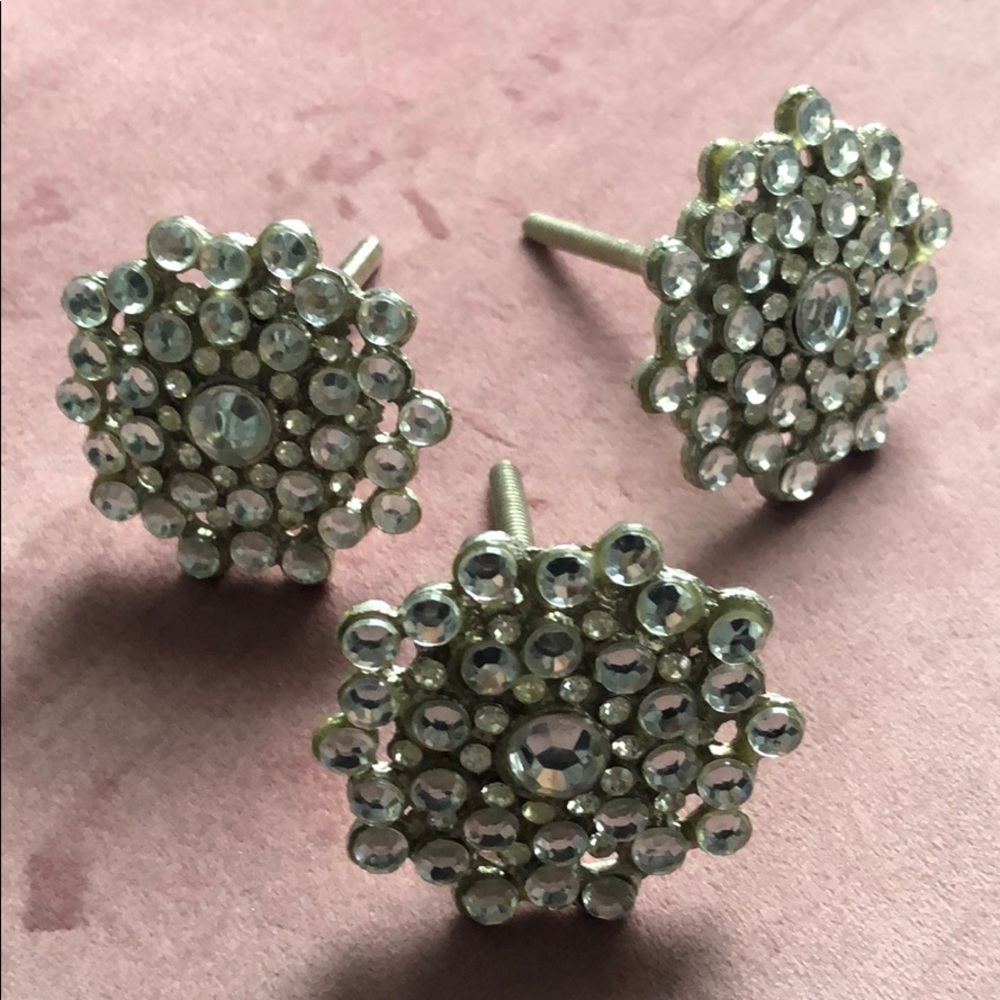 Anthropologie Knobs Clusters